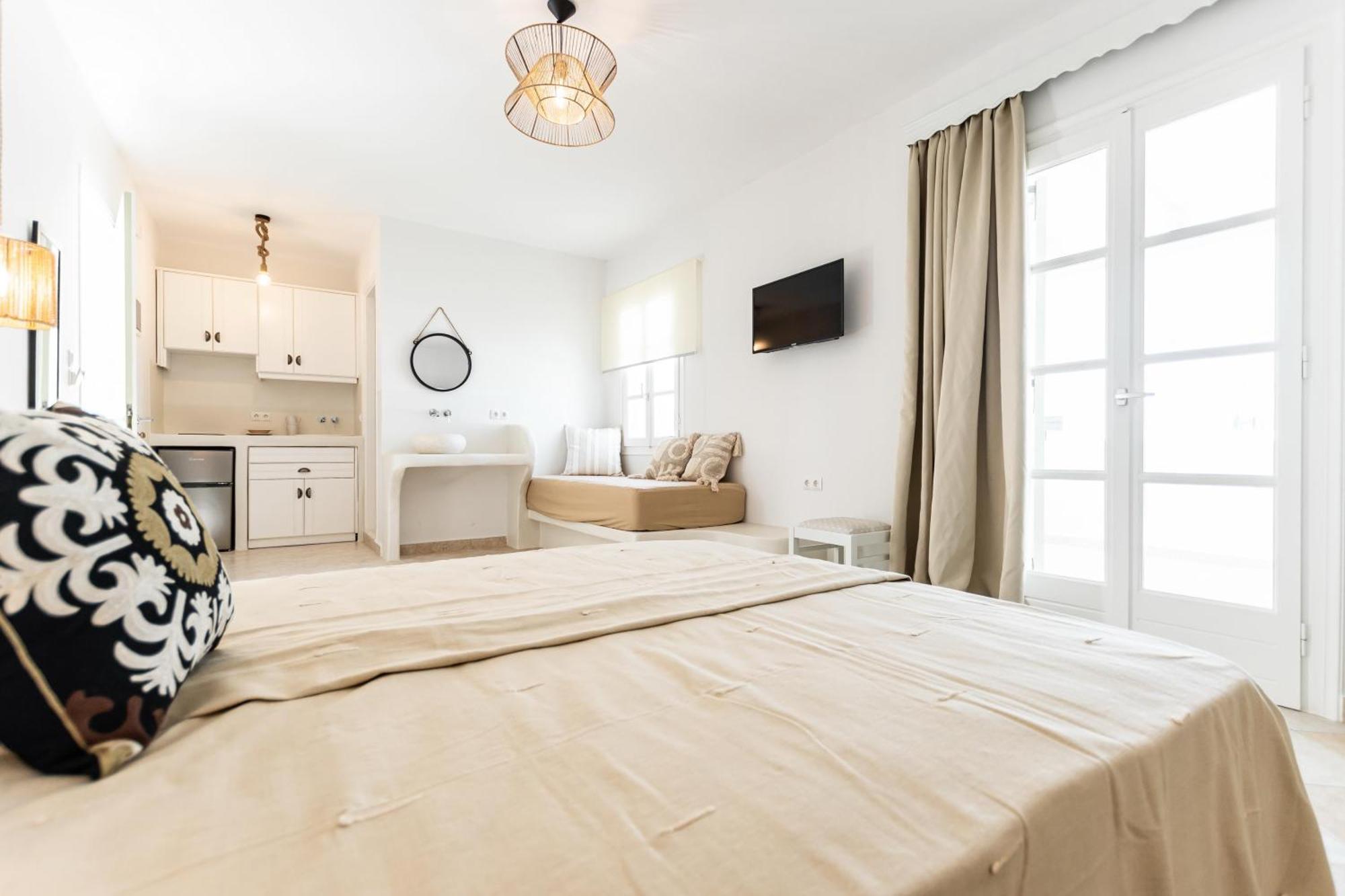 Hotel Fanis Agia Anna  外观 照片